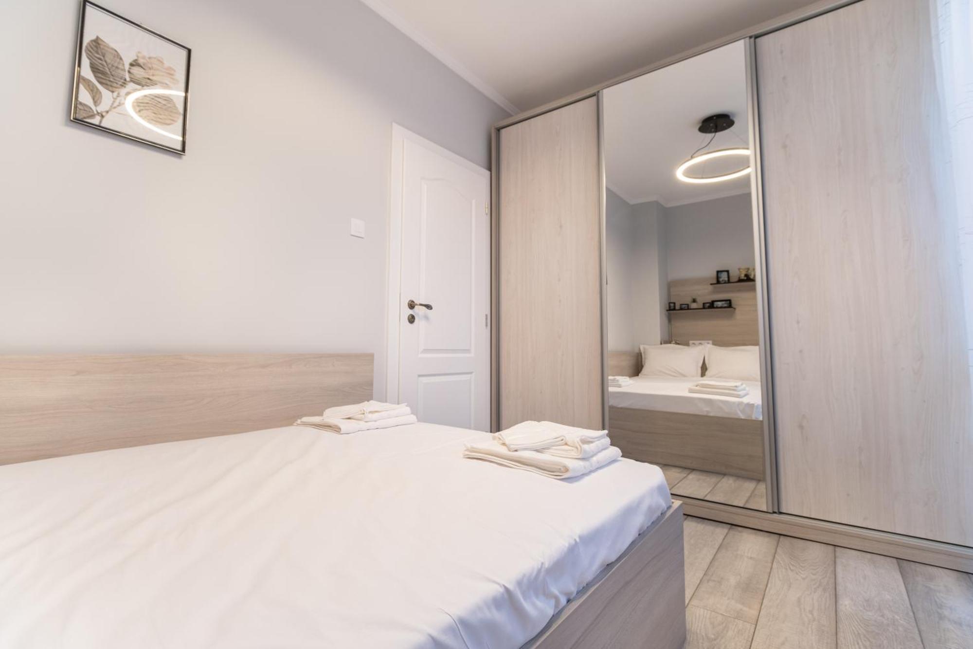 Heart Of The City 2-Bedroom Apartment Plovdiv Exterior photo